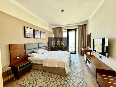 Furnished | Close to Mall | High floor
