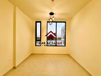 6 cheque payment / brand new building / ready to love ?