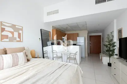 Stylish Furnished Studio | Marina View Tower A
