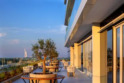 Spacious | Sea View | All Bills Included