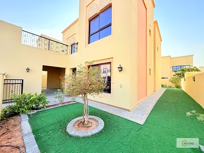 READY TO MOVE | 4BR LUXURY VILLA | WITH GARDEN