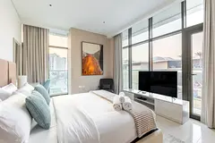 Low 3 floor! | Elegant Beachside Studio in Prime Palm Location