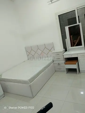 Elegant Bed and Dresser Set