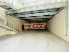 2,581 Brand New Warehouse in Umm Ramool