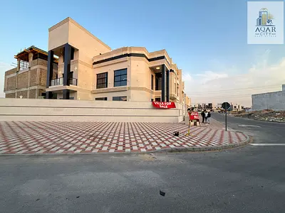 السعر يشمل كل شئ | فيلا كورنر في الحليو 2 بمساحة بناء 5.220 قدم | 5 غرف ومجلس وصالتين ورووف + غرفة خادمة | حديقة