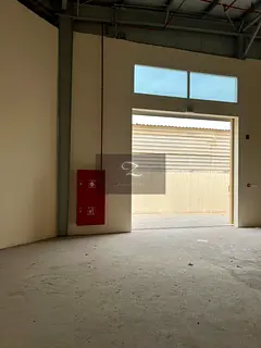 Warehouse for Rent | Old Sajaa Area : Directly on the main road Opposite the mosque