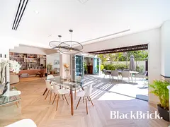 FULLY UPGRADED | FAMILY VILLA | CORNER PLOT |