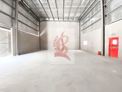 Prime location I Insulated I Vacant