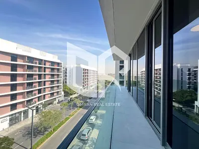 High return on investment - Freehold ownership - Prime location