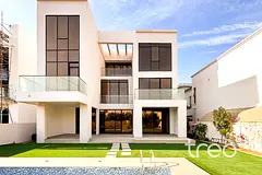 Smart Home | Brand New | 7 Bed | Custom
