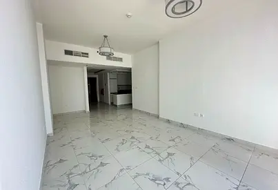 Spacious | High Floor | City Skyline View