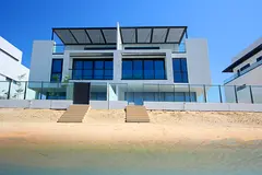 Luxurious 4B near Al Hamriyah with private beach access