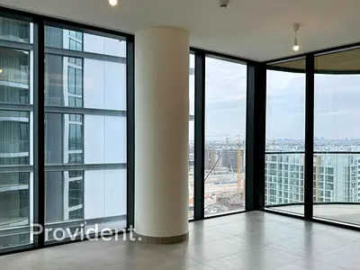 Luxury Unit | Waterfront Living | Exclusive