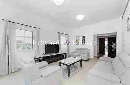 2BHK FURNISHED VILLA WITH PRIVATE GARDEN