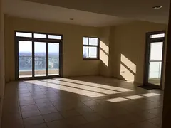 LARGE 1 B/R | 2 BALCONIES | COMMUNITY VIEW