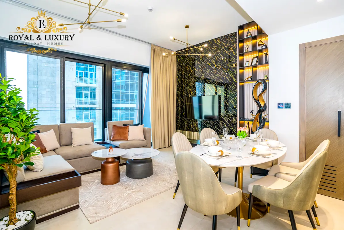gallery-tour