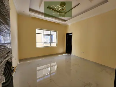 Four Bedroom Villa Majlis Hall Maid Room Six Washroom Big Balcony For Bar For Sale!