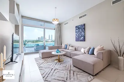 2BDR +Maid Room on The Palm / Sea View /Beach access