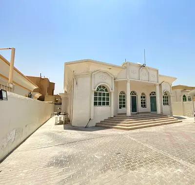 فيلا سكنية للبيع في الطابق الأرضي في عجمان الروضة-1