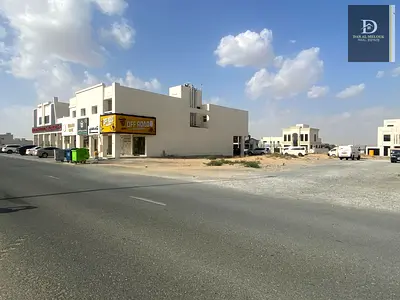 For Sale in Sharjah Al Hooshi Area Commercial Land Area: 6,000 sq ft Permit: Ground + 1 Floor Freehold for all Arab nationalities The land is ve
