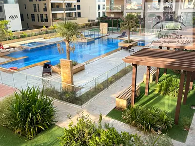 VERY SPACIOUS AND WELL MAINTAINED Apartment with balcony