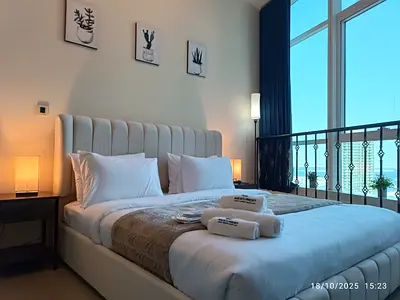cExperience the perfect balance of comfort, convenience, and modern luxury in this beautifully furnished studio apartment located in the iconic Hydra