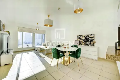 6.5% ROI | Vacant | Easy Access Location