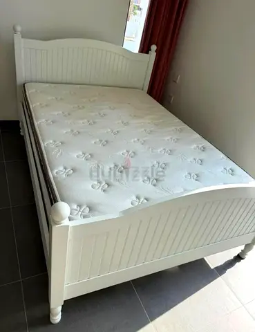 Pottrry Bern bed