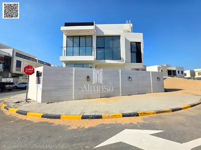 Own a luxurious corner villa with a European design and VIP finishing at an attractive price, including water and electricity, ready to move in.