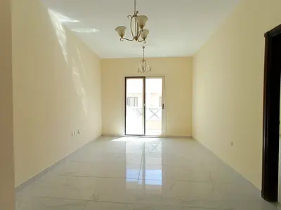 Luxury 1BHK apartment 12 chq payment with baloney 2 bathroom parking covered free