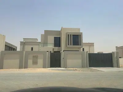 فيلا فخمه بالعوير للايجار بسعر مميز جدا مع سعر خاص