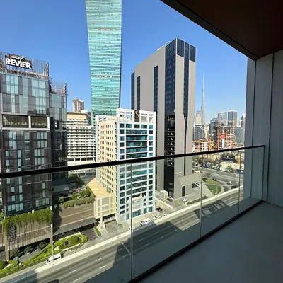 1 bedroom Burj View / high floor /new building