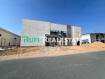 Warehouse For sale in Umm Al Quwain