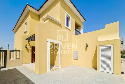 Genuine Resale | Villa is Vacant | Spacious Layout