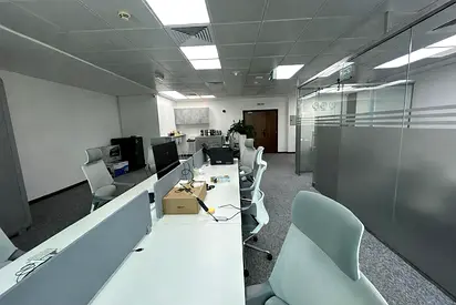 Ideal usage of space ,work stations , conference room, private booth in DIFC