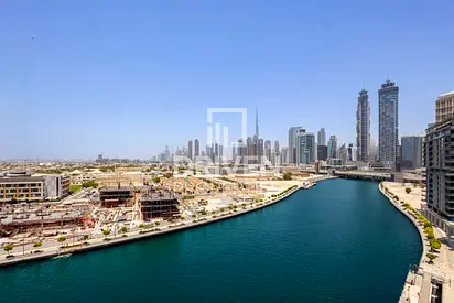 Corner Unit with Full Canal and Park View