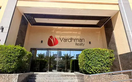 MULTIPLE UNITS AVAILABLE | POOL VIEW | BALCONY