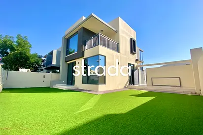 Exclusive | Large Plot | Type 2E