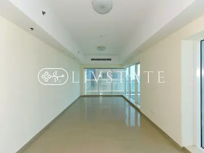 شقة واسعة بثلاث غرف نوم | إطلالات خلابة على نخلة ج