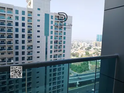 تملك الآن غرفة وصالة في الستي تور بتشطيبات ممتازة، موقع مميز قريب من جميع الخدمات، شامل الفرش الكامل وموقف سيارة، فرصة سكن أو استثمار مثالية