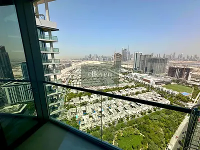 Burj Khalifa View / VACANT / High Floor / Unfurnished / Prime Location /1 Bedroom