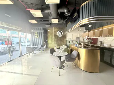 Luxury shop close to university new Muwaileh Sharjah