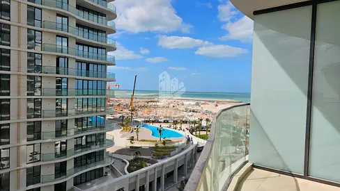 Partial sea View I middle floor I Sunset side