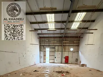 Warehouse with an area of ​​2,000 sq ft and 15 kW of electricity available for annual rent in Umm Al Quwain