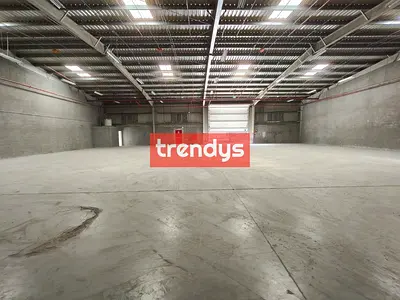 10,000 SQFT warehouse for Rent in Jebel Ali with No 20% Tax