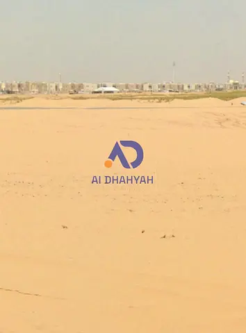 للبيع أرض في بساتين الزبير موقع مميز زاوية سكة