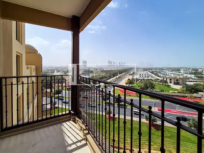 Community Views | Modern 2BR | Negotiable