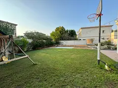 5 Bedroom Independent villa | Private Garden |