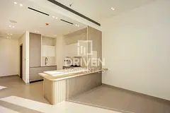 Ready to Move in | High Floor | Private Pool