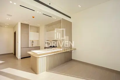 Ready to Move in | High Floor | Private Pool